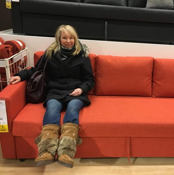 Meet your Posher, Trysha - Picture 1 of 1